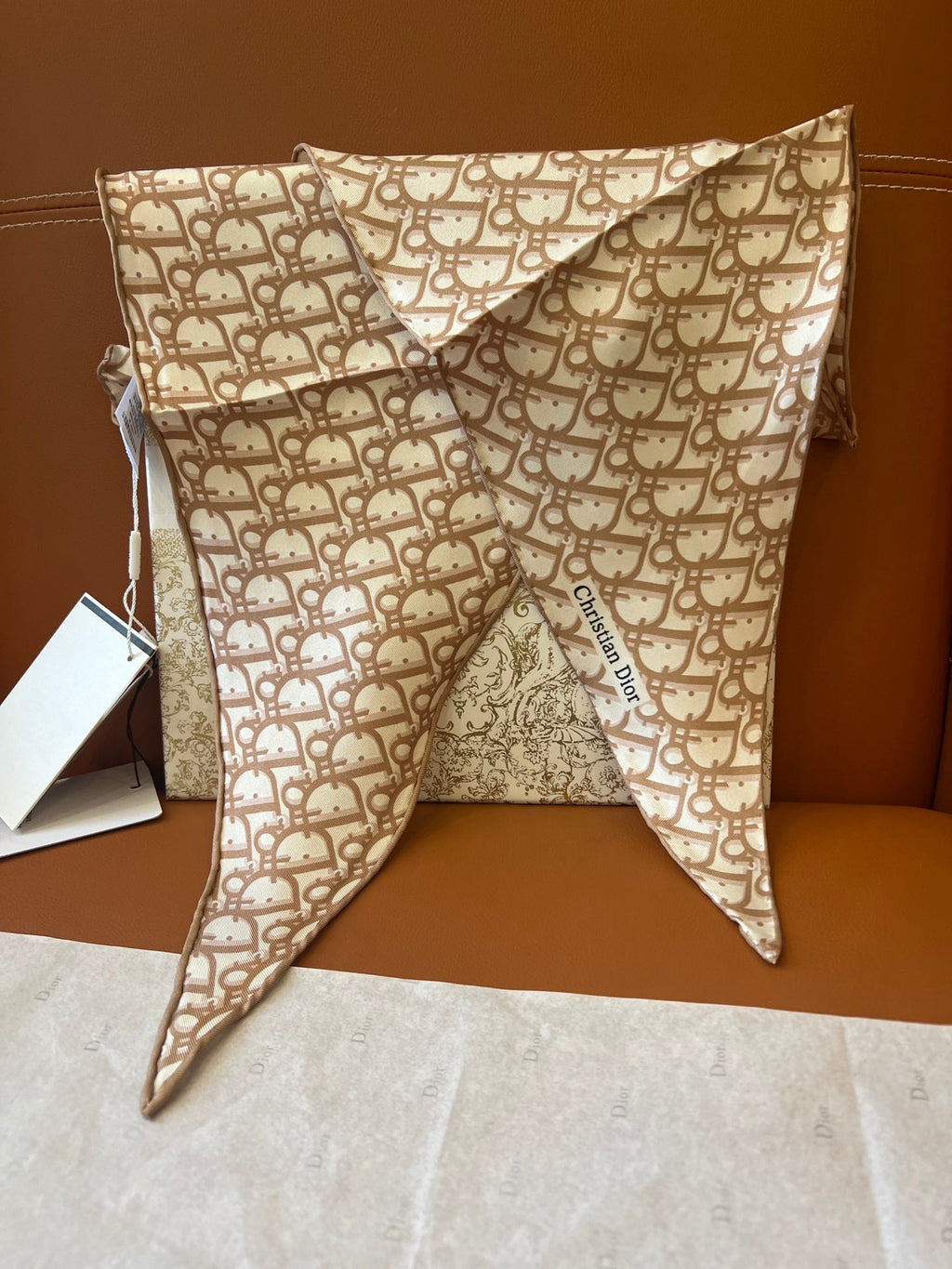 DIOR SCARF 110 CM IN SILK 627637
