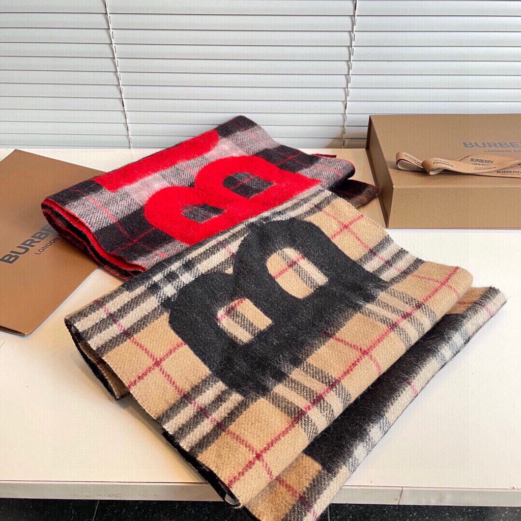 BURBERRY BBR SCARF 180 CM IN CASHMERE 525807