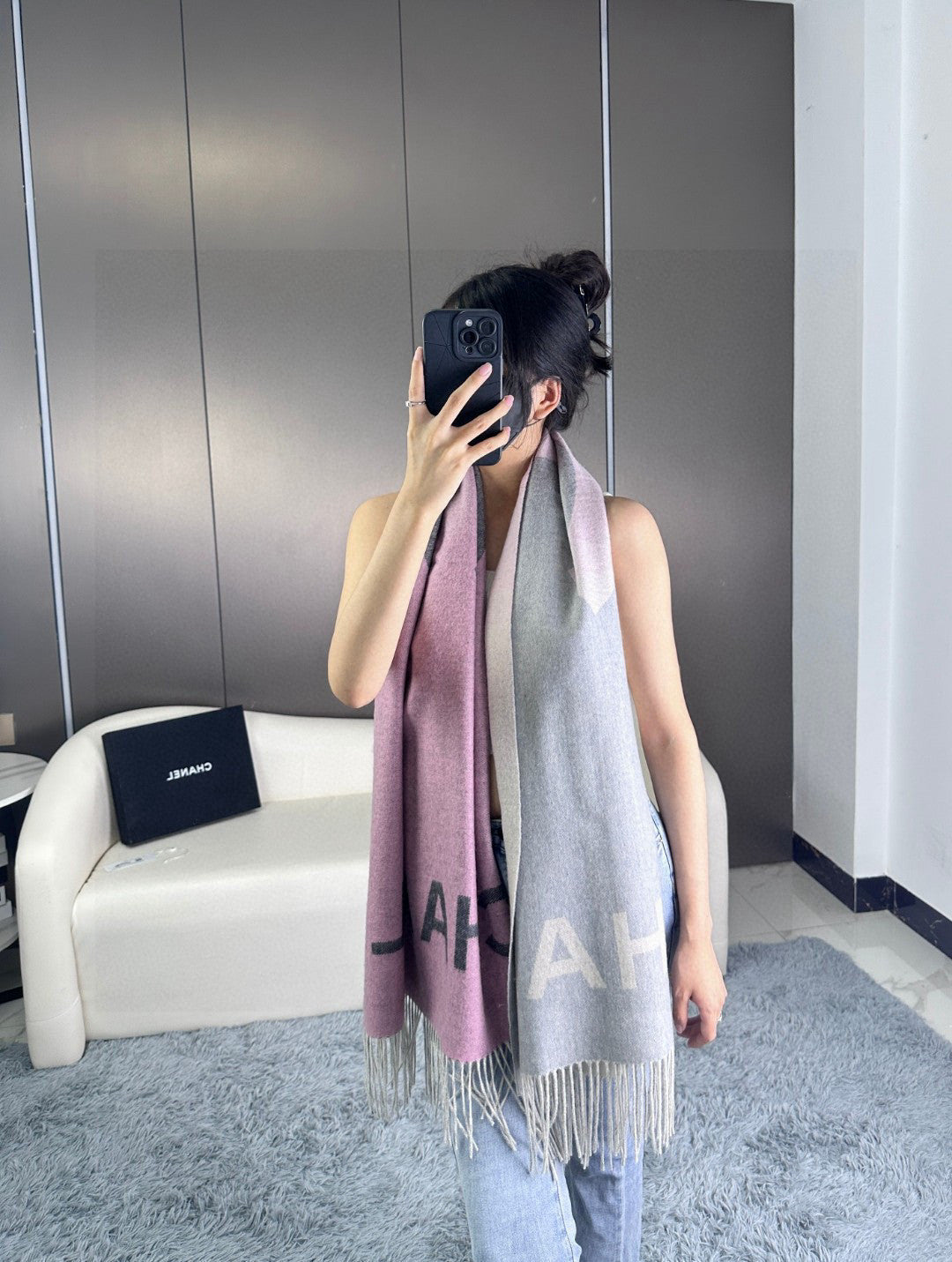 CHANEL 25S SCARF 180 IN CASHMERE 724826